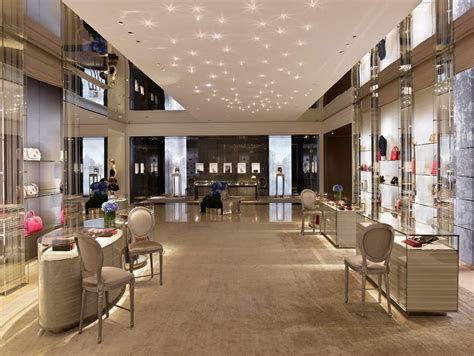 christian dior shop.